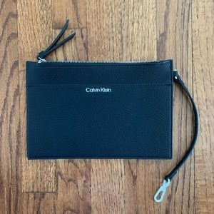 NWOT CALVIN KLEIN Pouch